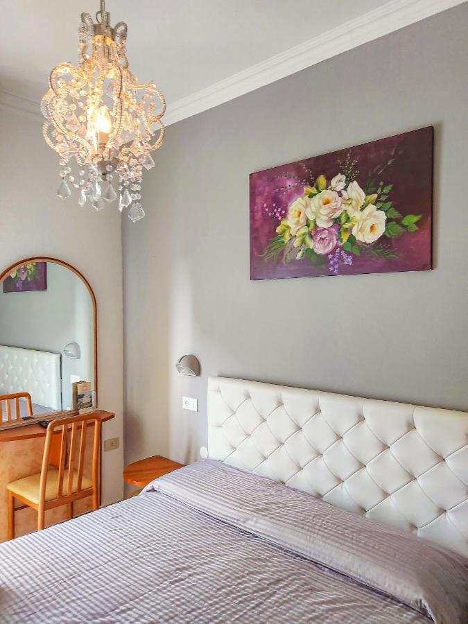 Hotel Explorer Cervia Exteriör bild